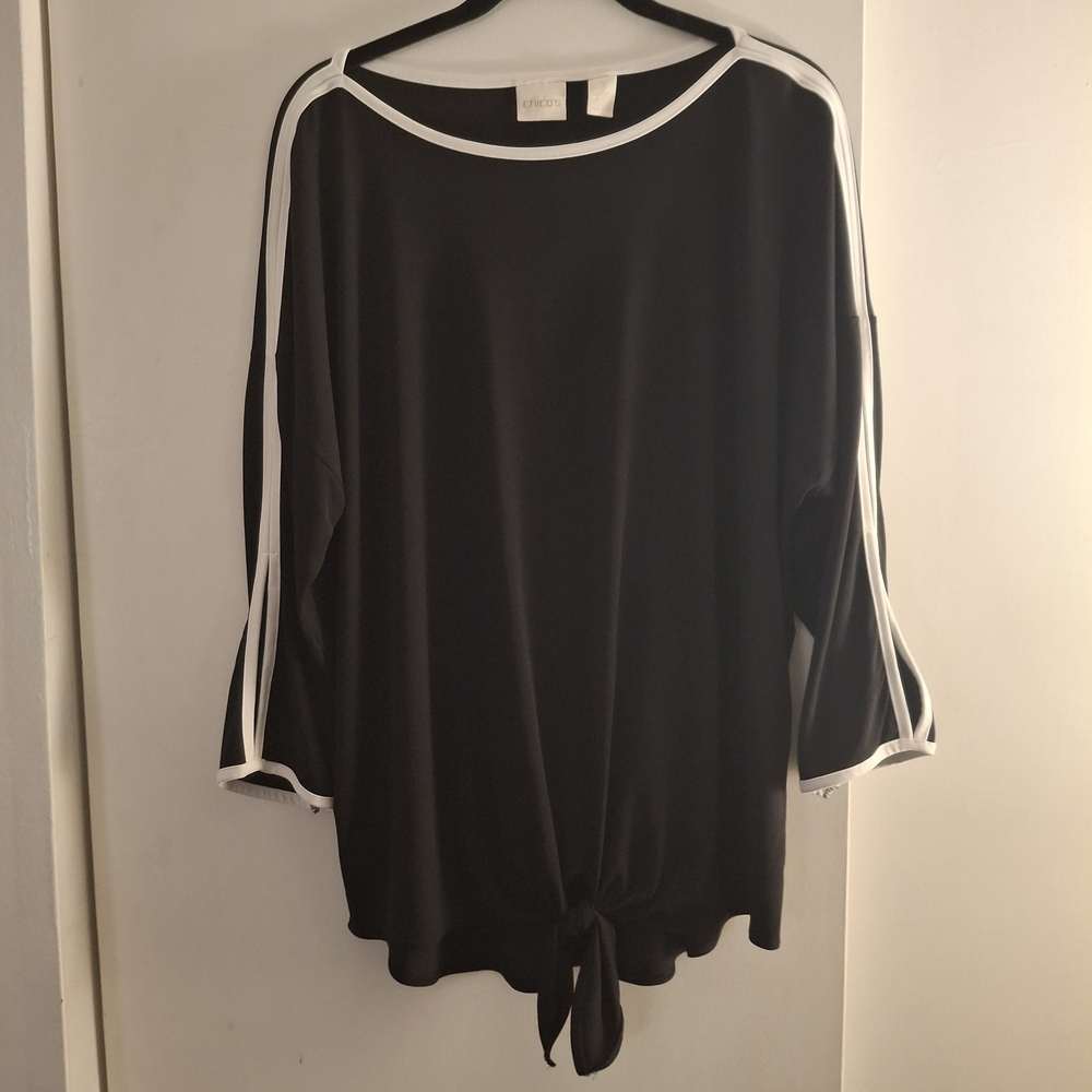 Chico's Women's Black 3/4-Sleeve Tie-Hem Top with White Trim